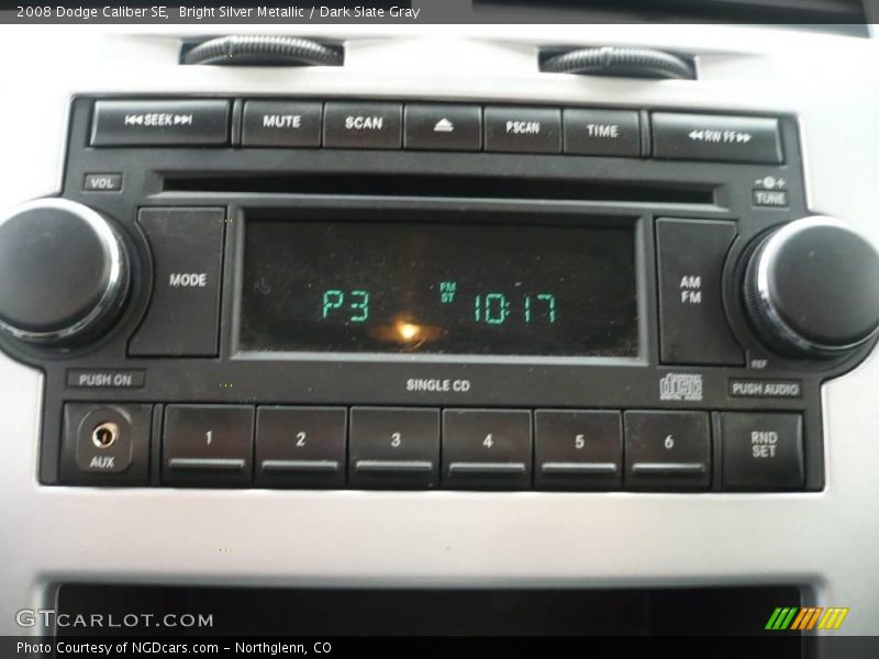 Bright Silver Metallic / Dark Slate Gray 2008 Dodge Caliber SE