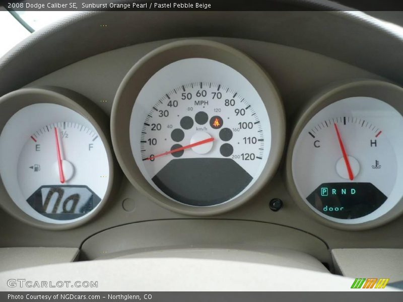 Sunburst Orange Pearl / Pastel Pebble Beige 2008 Dodge Caliber SE