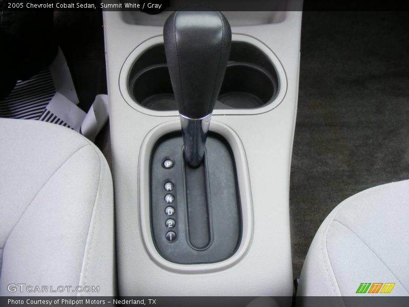 Summit White / Gray 2005 Chevrolet Cobalt Sedan