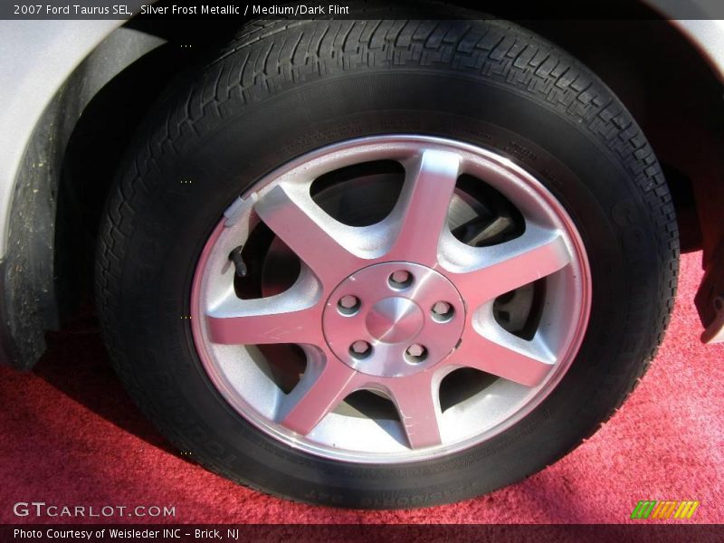 Silver Frost Metallic / Medium/Dark Flint 2007 Ford Taurus SEL