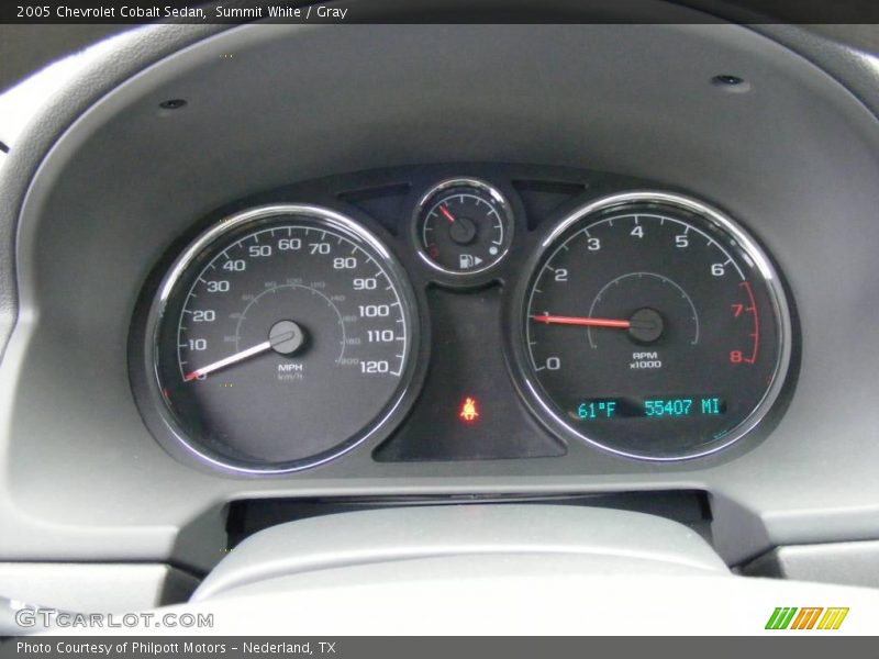 Summit White / Gray 2005 Chevrolet Cobalt Sedan