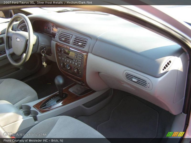 Silver Frost Metallic / Medium/Dark Flint 2007 Ford Taurus SEL