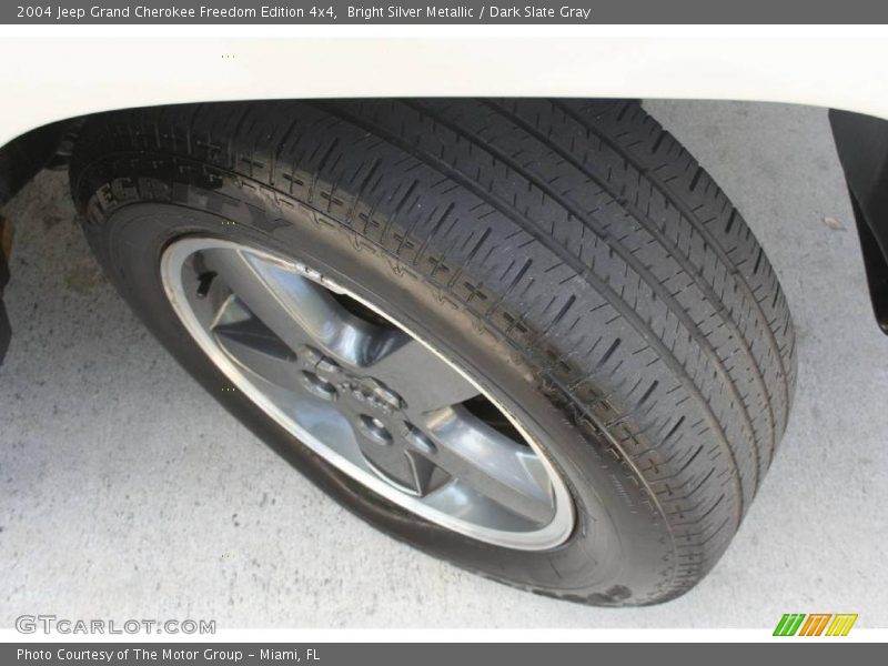 Bright Silver Metallic / Dark Slate Gray 2004 Jeep Grand Cherokee Freedom Edition 4x4