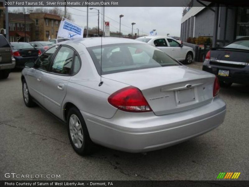 Silver Frost Metallic / Medium/Dark Flint 2007 Ford Taurus SE