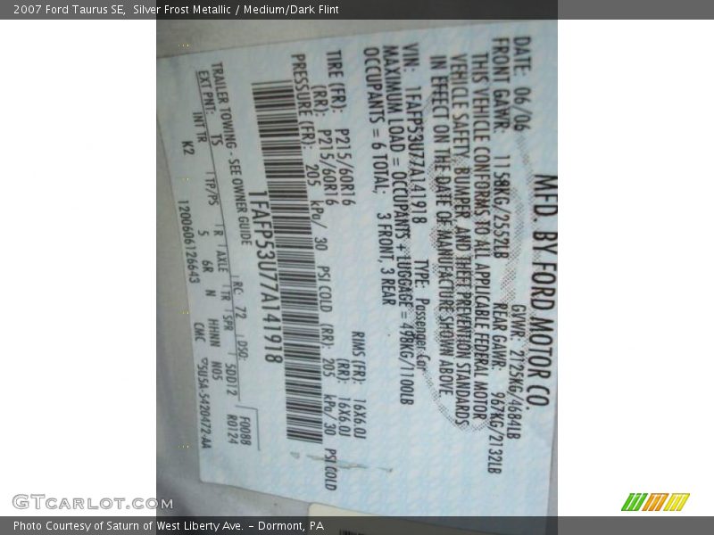 Silver Frost Metallic / Medium/Dark Flint 2007 Ford Taurus SE