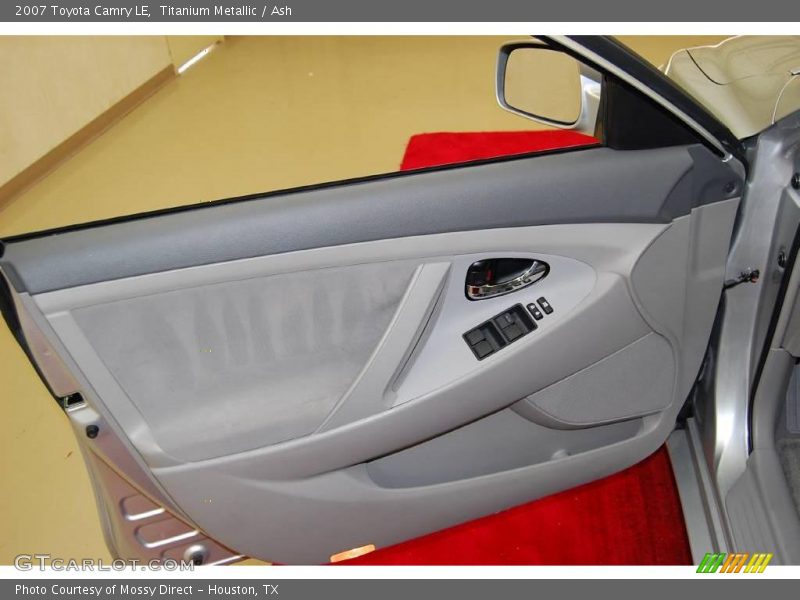 Titanium Metallic / Ash 2007 Toyota Camry LE