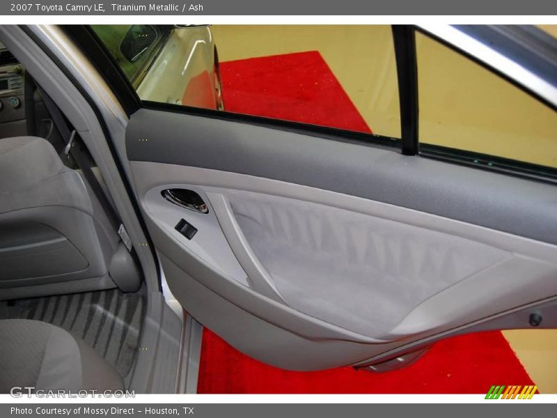 Titanium Metallic / Ash 2007 Toyota Camry LE