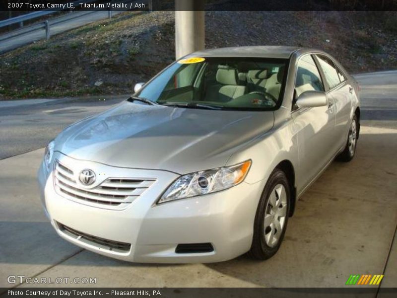 Titanium Metallic / Ash 2007 Toyota Camry LE