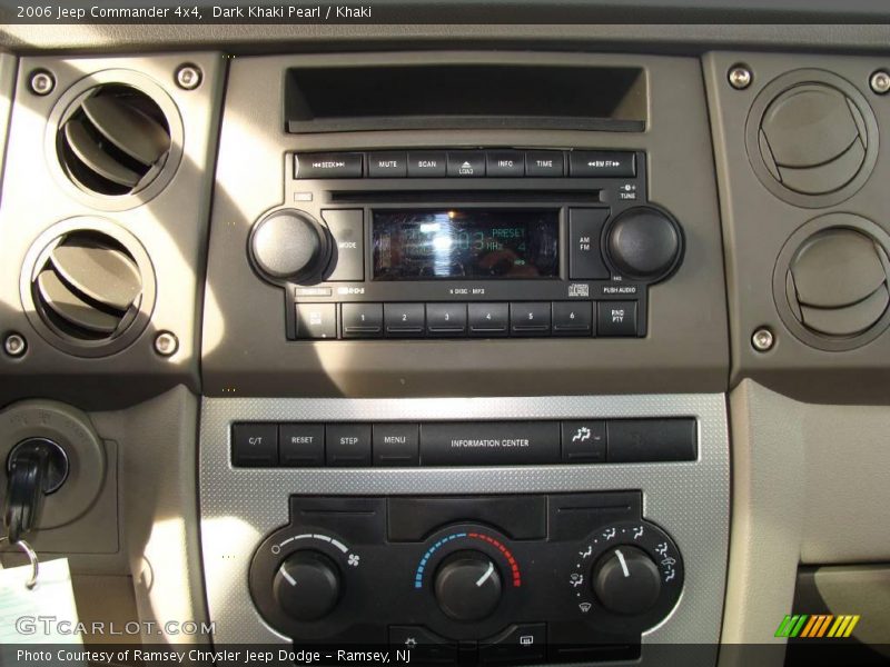 Dark Khaki Pearl / Khaki 2006 Jeep Commander 4x4