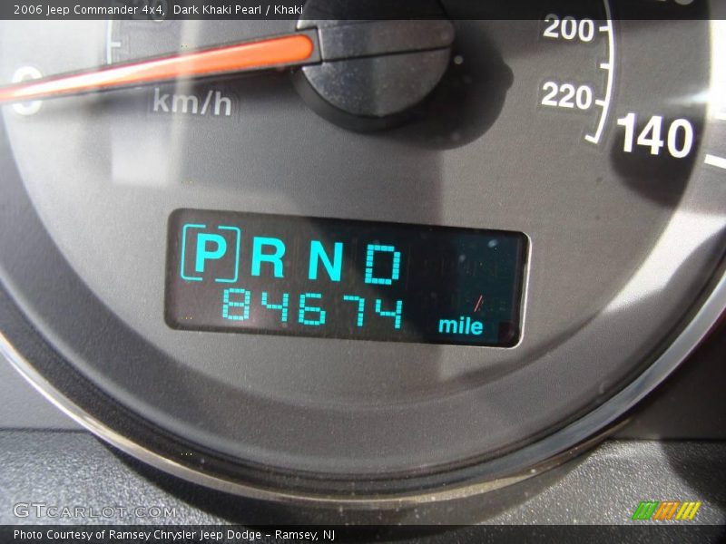 Dark Khaki Pearl / Khaki 2006 Jeep Commander 4x4