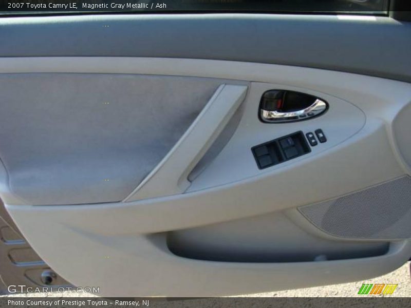 Magnetic Gray Metallic / Ash 2007 Toyota Camry LE