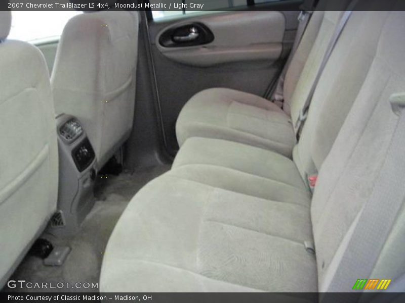 Moondust Metallic / Light Gray 2007 Chevrolet TrailBlazer LS 4x4