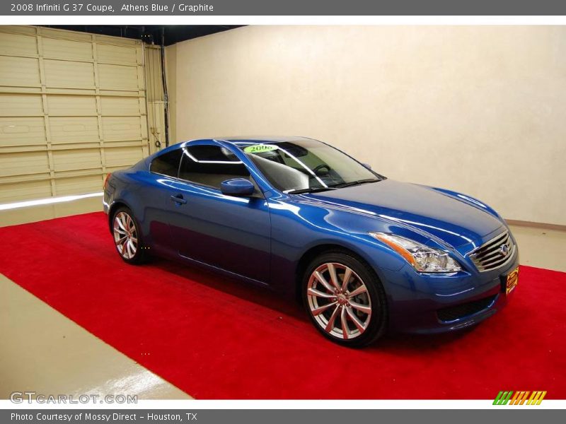 Front 3/4 View of 2008 G 37 Coupe