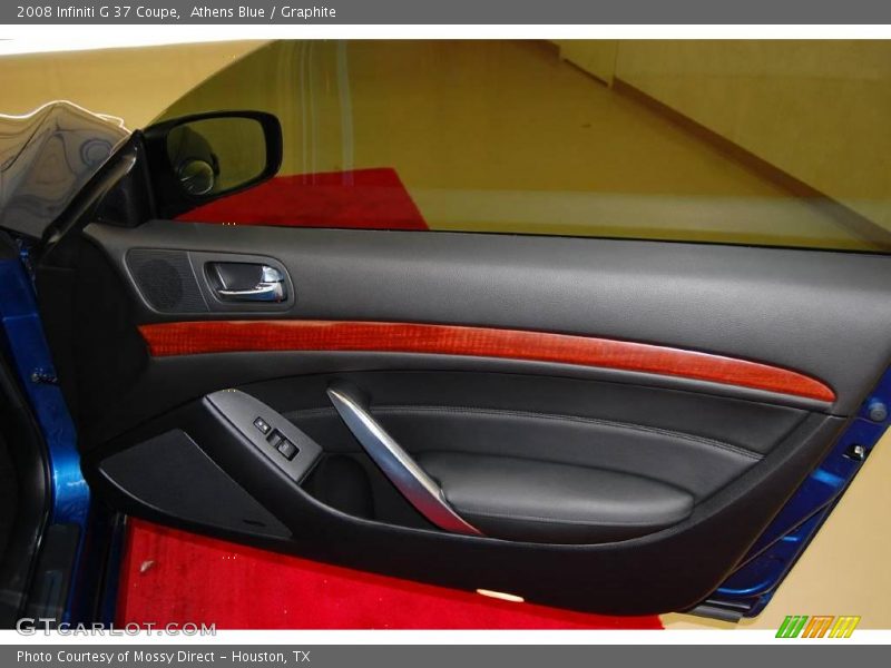 Door Panel of 2008 G 37 Coupe