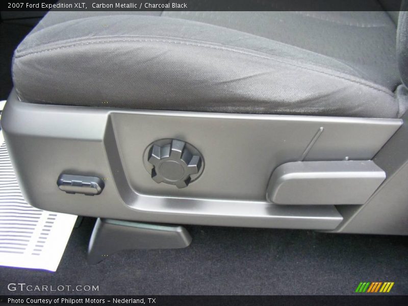 Carbon Metallic / Charcoal Black 2007 Ford Expedition XLT