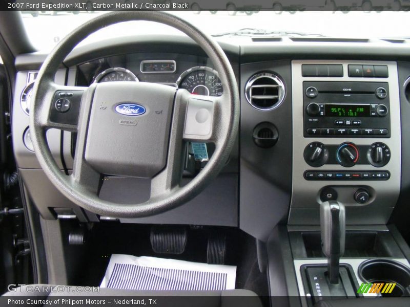 Carbon Metallic / Charcoal Black 2007 Ford Expedition XLT