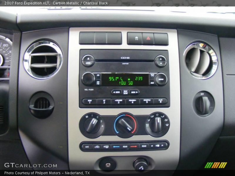 Carbon Metallic / Charcoal Black 2007 Ford Expedition XLT