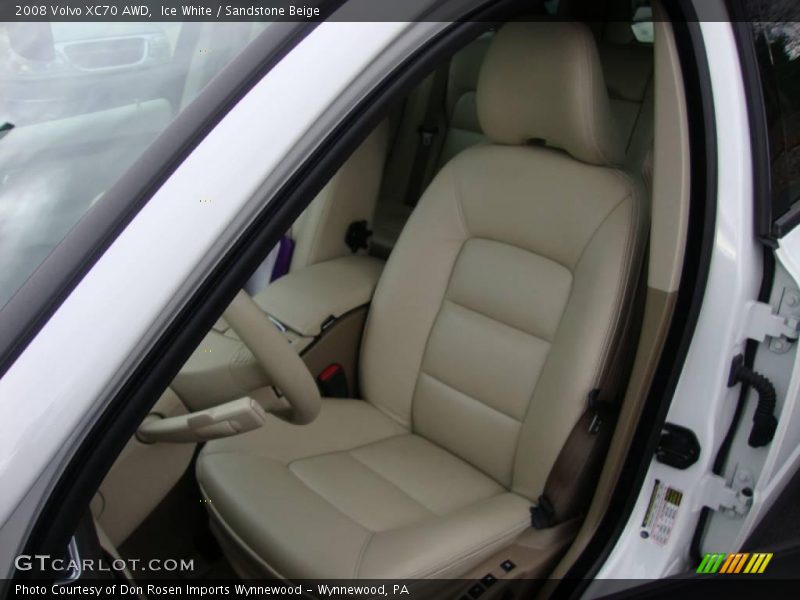 Ice White / Sandstone Beige 2008 Volvo XC70 AWD