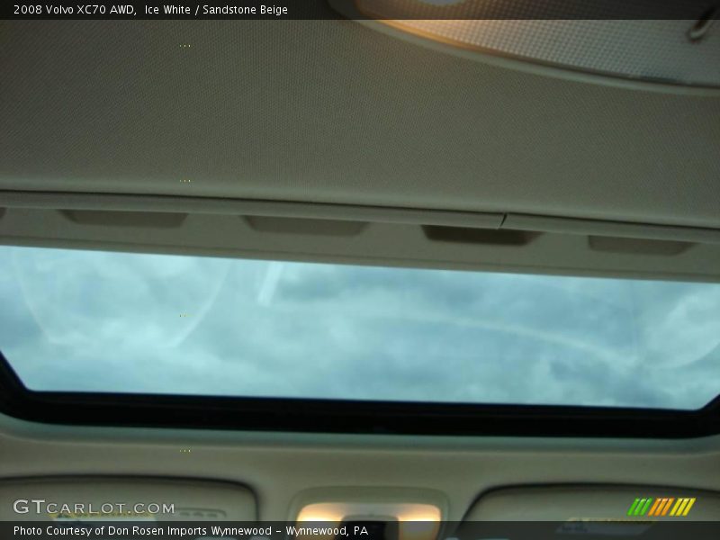 Ice White / Sandstone Beige 2008 Volvo XC70 AWD