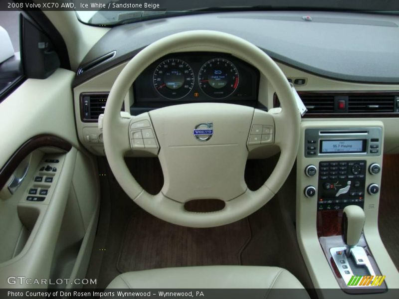 Ice White / Sandstone Beige 2008 Volvo XC70 AWD