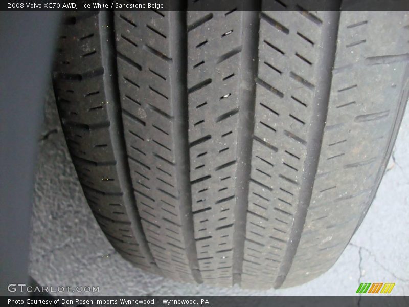Ice White / Sandstone Beige 2008 Volvo XC70 AWD