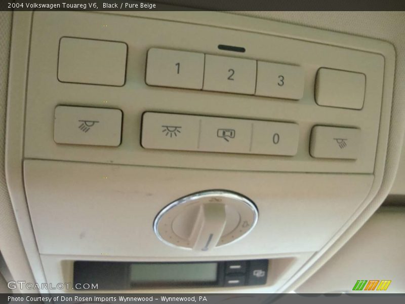 Black / Pure Beige 2004 Volkswagen Touareg V6