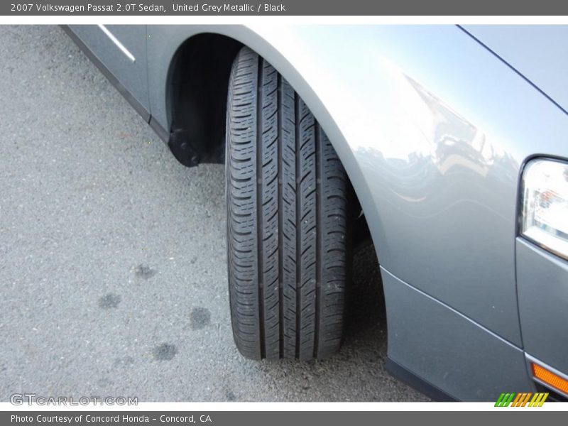 United Grey Metallic / Black 2007 Volkswagen Passat 2.0T Sedan