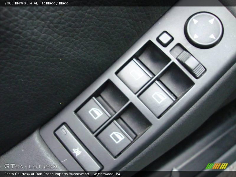 Jet Black / Black 2005 BMW X5 4.4i