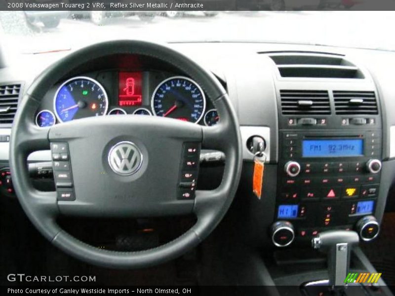 Reflex Silver Metallic / Anthracite 2008 Volkswagen Touareg 2 VR6