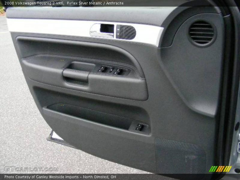 Reflex Silver Metallic / Anthracite 2008 Volkswagen Touareg 2 VR6