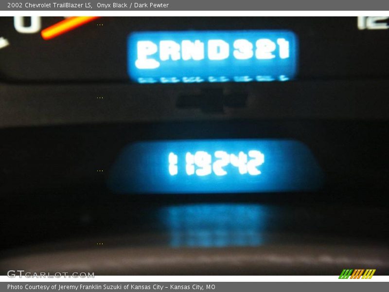 Onyx Black / Dark Pewter 2002 Chevrolet TrailBlazer LS