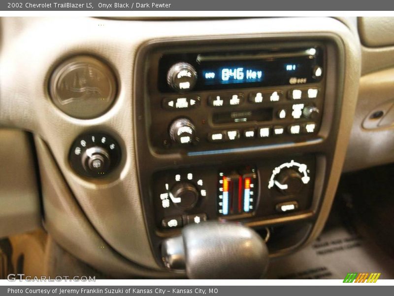 Onyx Black / Dark Pewter 2002 Chevrolet TrailBlazer LS