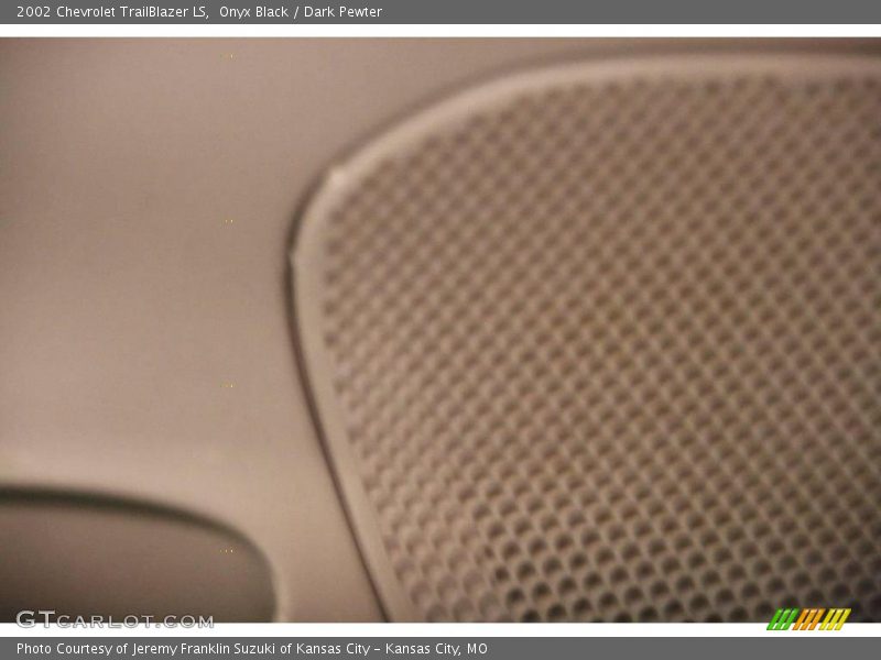 Onyx Black / Dark Pewter 2002 Chevrolet TrailBlazer LS