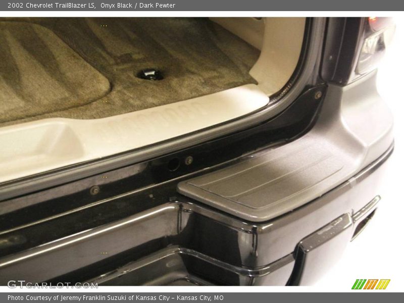 Onyx Black / Dark Pewter 2002 Chevrolet TrailBlazer LS