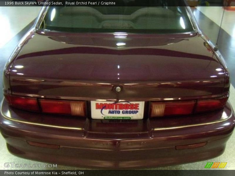 Royal Orchid Pearl / Graphite 1996 Buick Skylark Limited Sedan