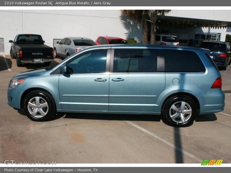 Antigua Blue Metallic / Aero Gray 2010 Volkswagen Routan SE