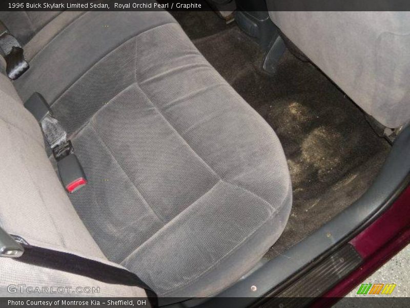 Royal Orchid Pearl / Graphite 1996 Buick Skylark Limited Sedan