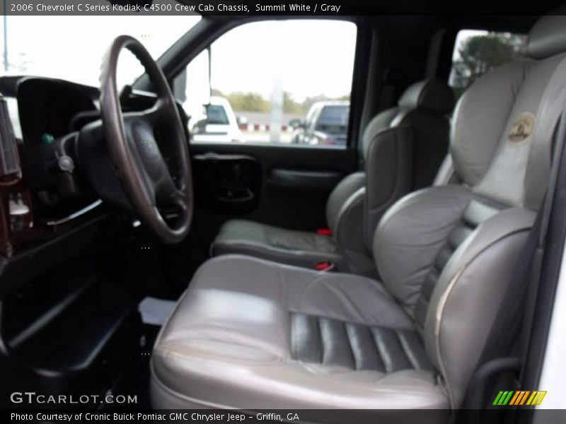 Summit White / Gray 2006 Chevrolet C Series Kodiak C4500 Crew Cab Chassis