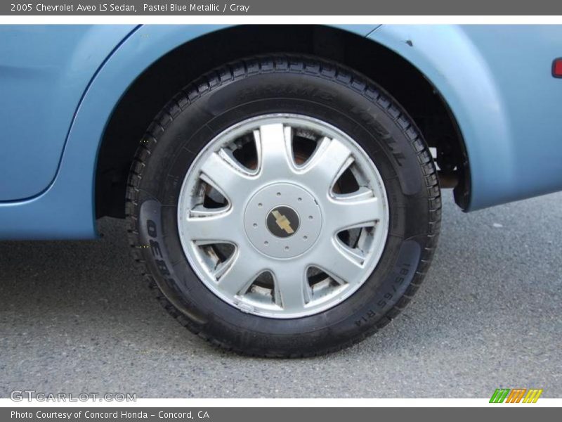 Pastel Blue Metallic / Gray 2005 Chevrolet Aveo LS Sedan