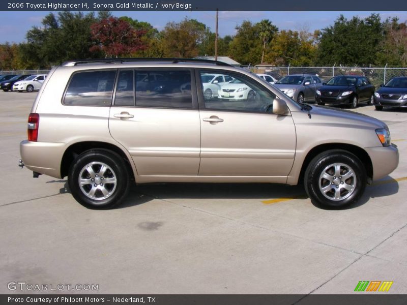 Sonora Gold Metallic / Ivory Beige 2006 Toyota Highlander I4
