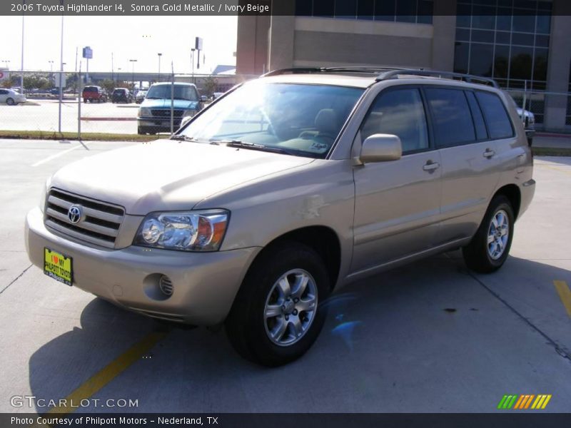 Sonora Gold Metallic / Ivory Beige 2006 Toyota Highlander I4
