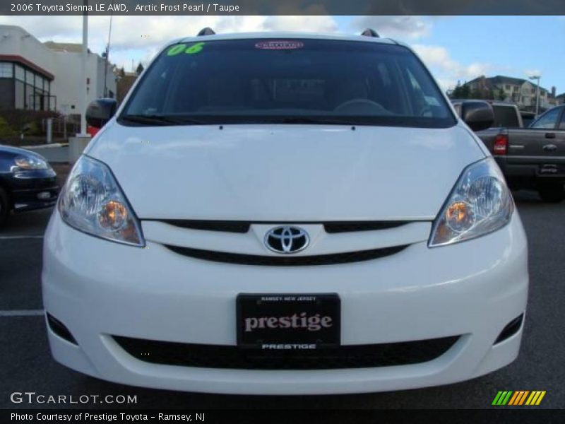 Arctic Frost Pearl / Taupe 2006 Toyota Sienna LE AWD