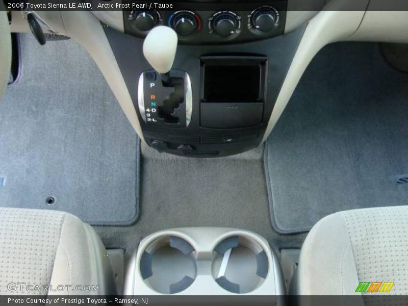 Arctic Frost Pearl / Taupe 2006 Toyota Sienna LE AWD