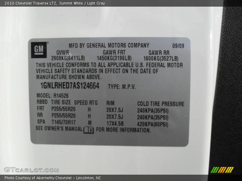 Summit White / Light Gray 2010 Chevrolet Traverse LTZ