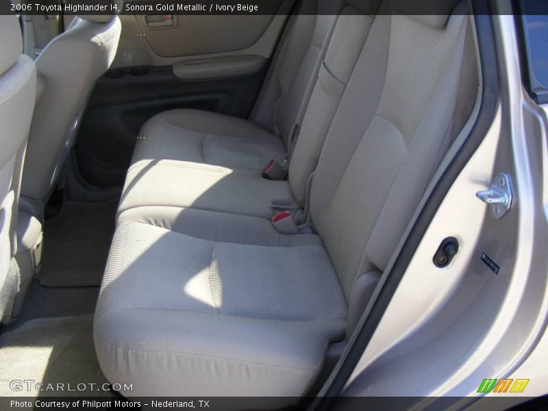 Sonora Gold Metallic / Ivory Beige 2006 Toyota Highlander I4