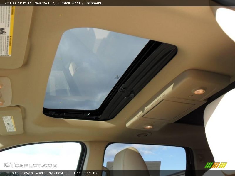 Summit White / Cashmere 2010 Chevrolet Traverse LTZ