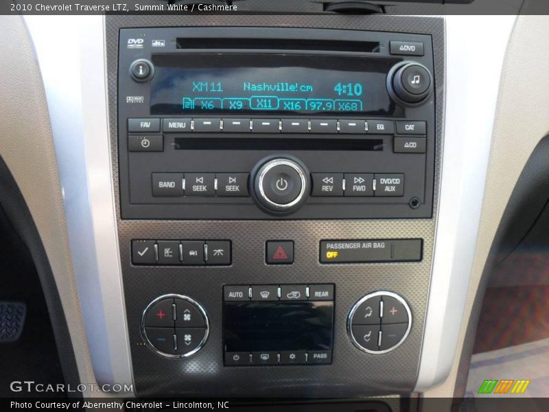 Summit White / Cashmere 2010 Chevrolet Traverse LTZ