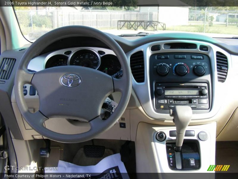 Sonora Gold Metallic / Ivory Beige 2006 Toyota Highlander I4