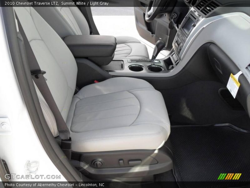 Summit White / Light Gray 2010 Chevrolet Traverse LTZ
