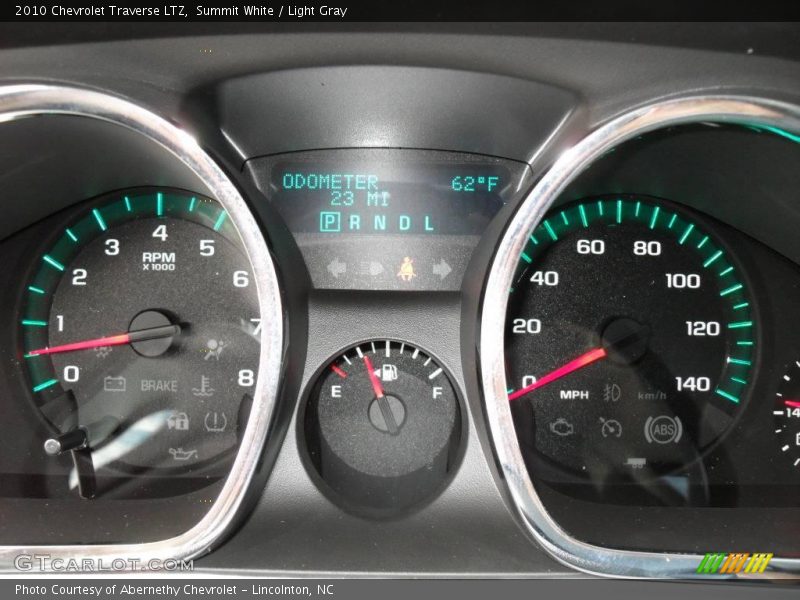 Summit White / Light Gray 2010 Chevrolet Traverse LTZ